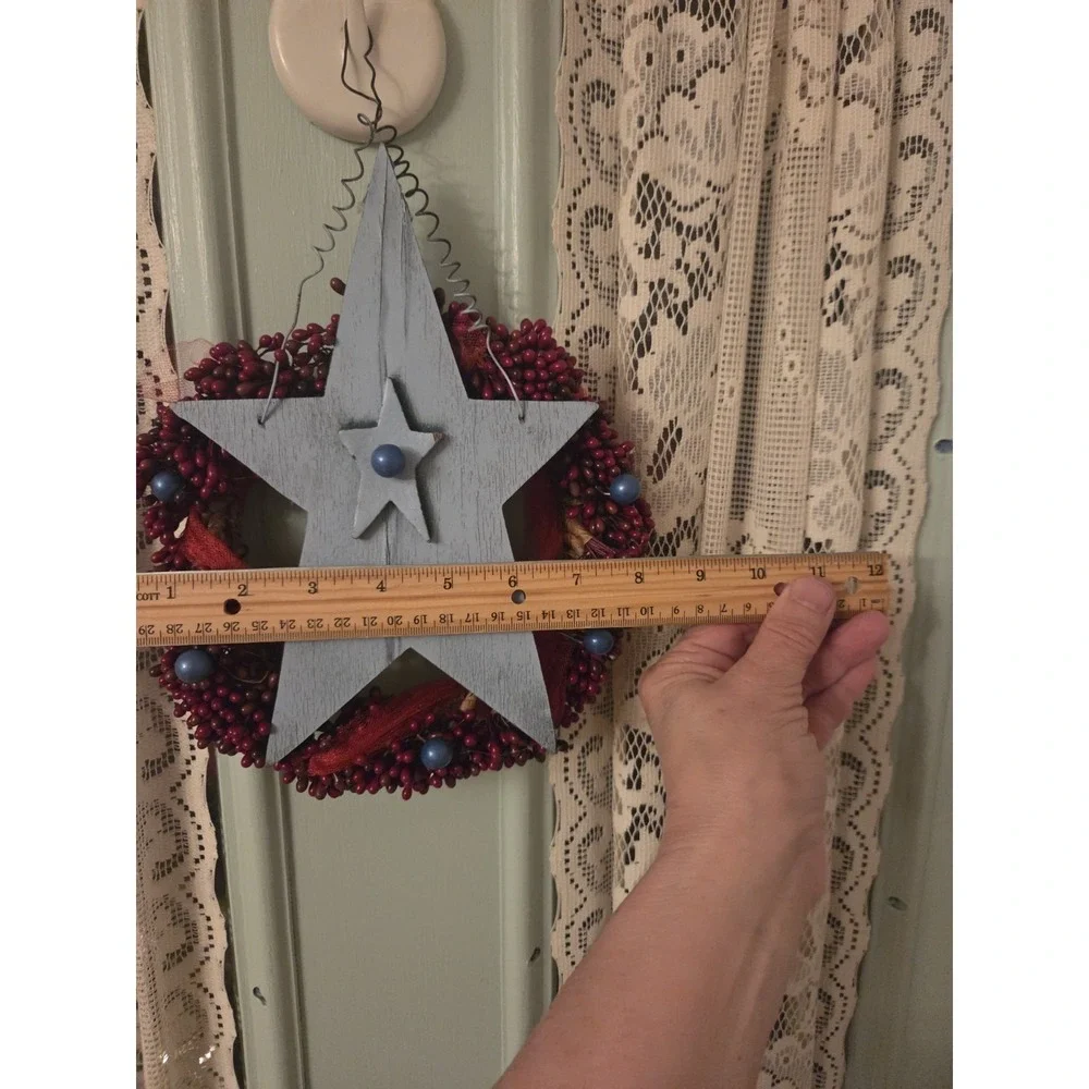 Small Red Berry Wreath Blue Wood Primitive Star Patriotic Decor 4th of July